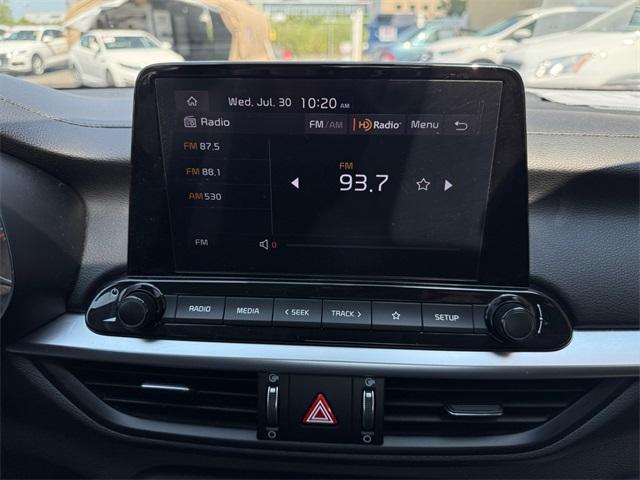 Photo of 2022 Snow White Pearl Kia Forte