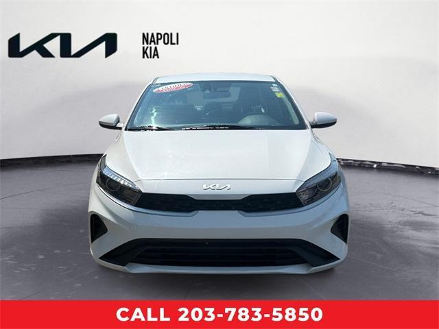 Photo of 2022 Snow White Pearl Kia Forte