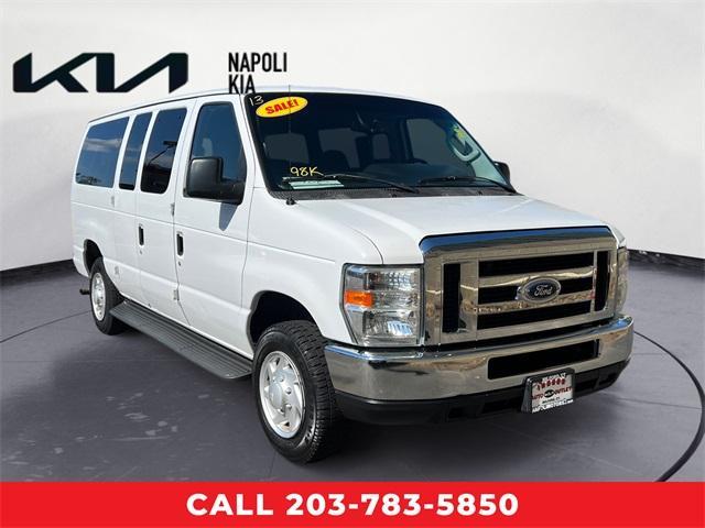 2013 Ford E350 Super Duty