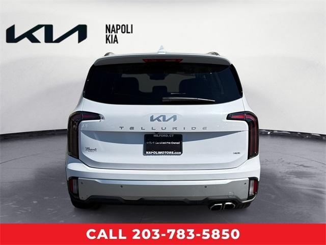 Photo of 2024 Glacial White Pearl Kia Telluride