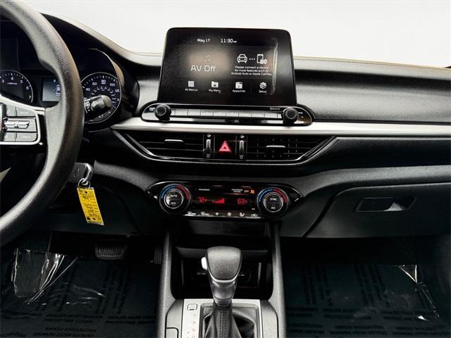 Photo of 2019 Silky Silver Kia Forte