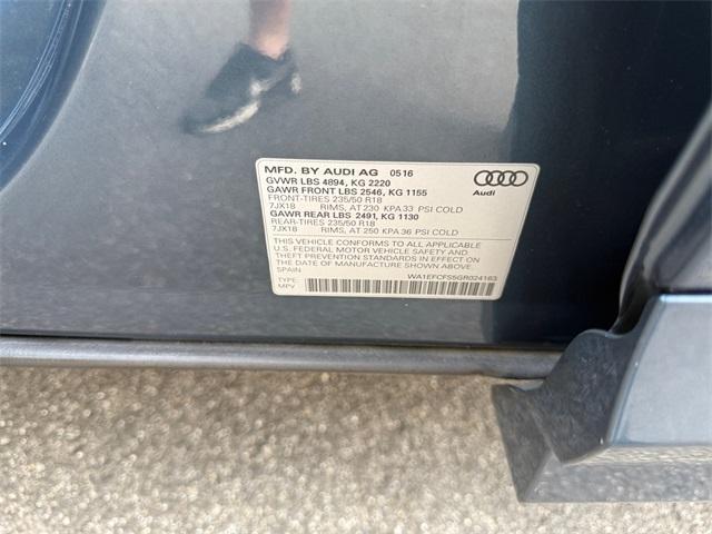 Photo of 2016 Utopia Blue Metallic Audi Q3