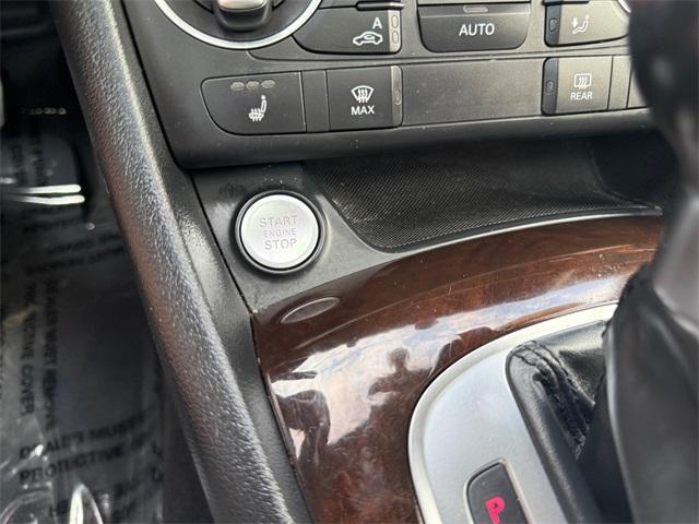 Photo of 2016 Utopia Blue Metallic Audi Q3
