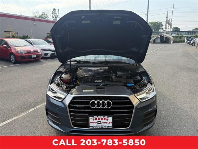 Photo of 2016 Utopia Blue Metallic Audi Q3
