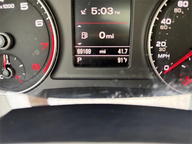 Photo of 2016 Utopia Blue Metallic Audi Q3