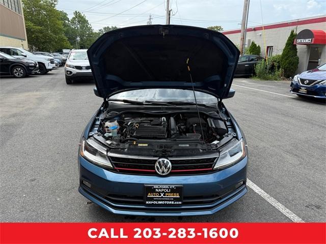 Photo of 2017 Silk Blue Metallic Volkswagen Jetta