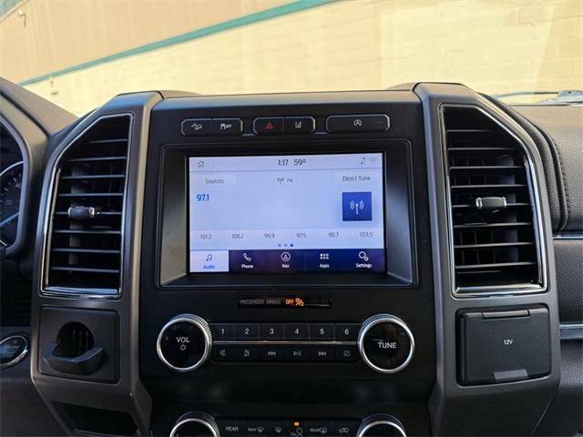 Photo of 2021 Blue Ford Expedition Max