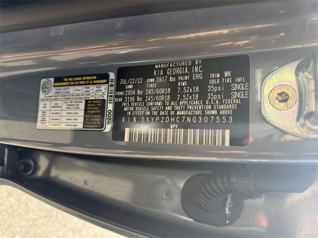 Photo of 2022 Everlasting Silver Kia Telluride