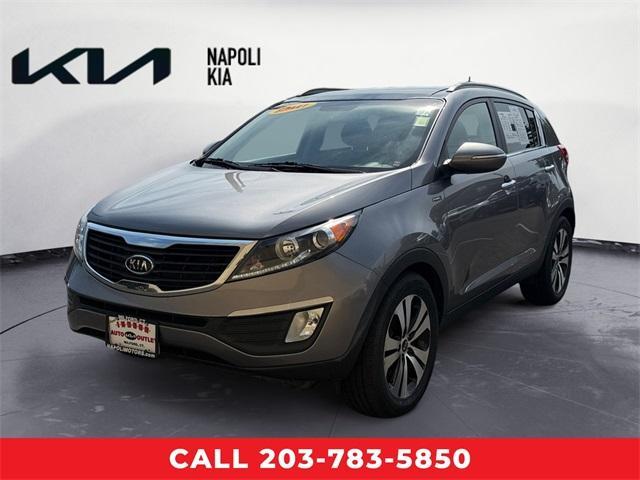 Photo of 2011 Mineral Silver Kia Sportage