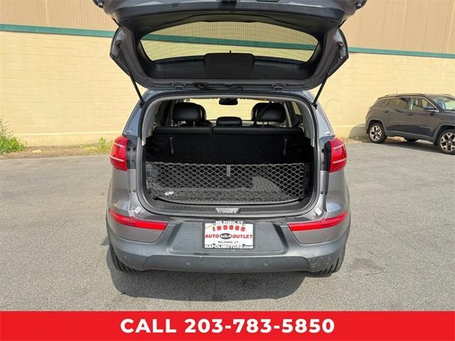 Photo of 2011 Mineral Silver Kia Sportage