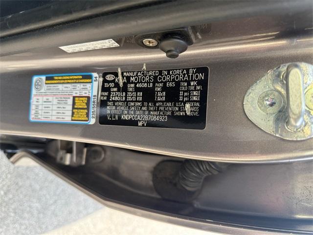 Photo of 2011 Mineral Silver Kia Sportage