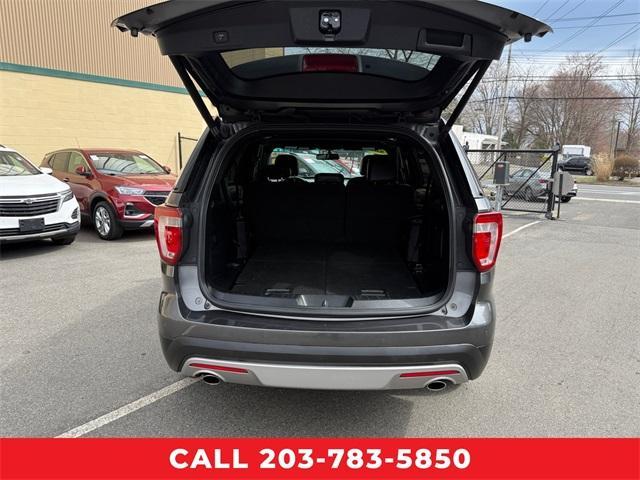 Photo of 2016 Magnetic Ford Explorer