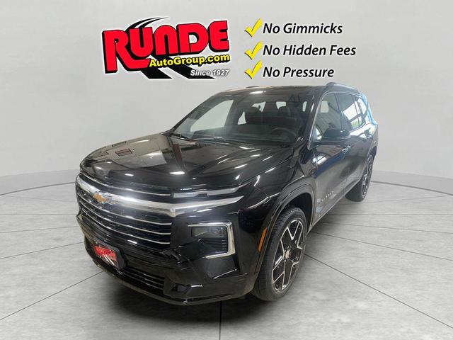 Photo of 2026 Mosaic Black Metallic Chevrolet Traverse