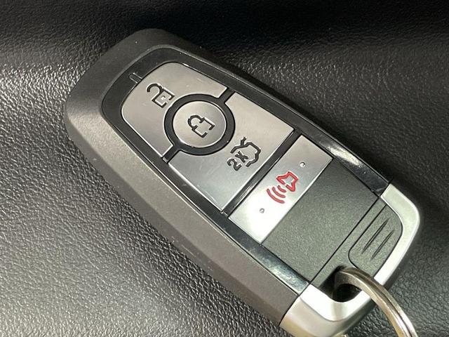 Photo of 2024 Medium Blue Metallic Ford Explorer