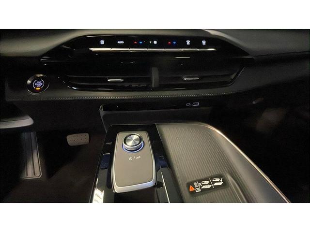 Photo of 2026 White Buick Enclave