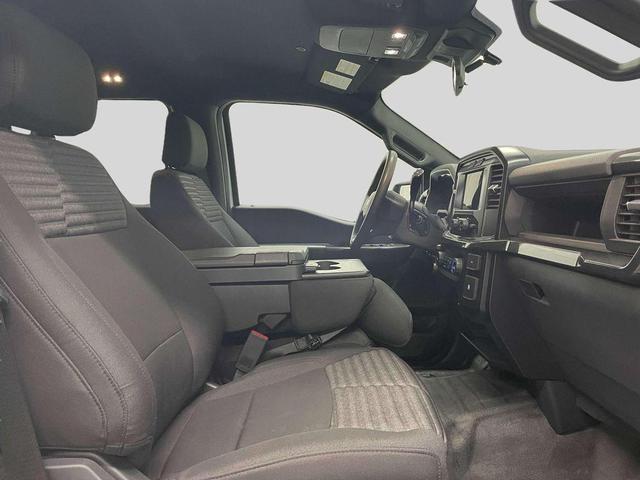 Photo of 2022 White Ford F-150