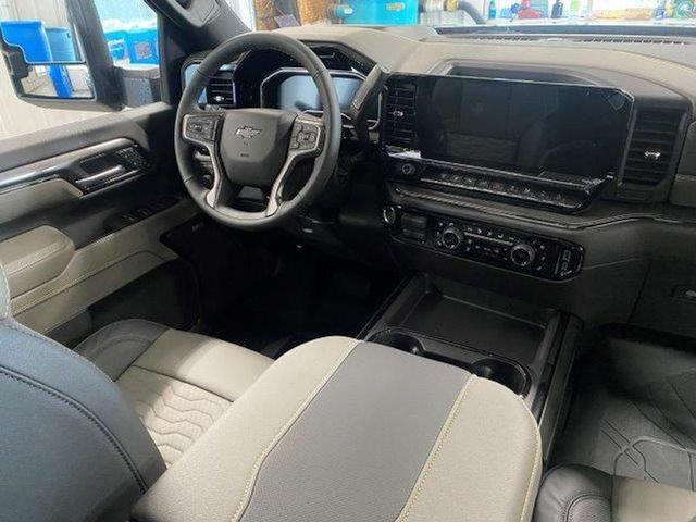 Photo of 2025 Black Chevrolet Silverado 2500