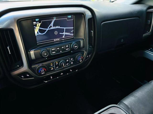 Photo of 2018 White Chevrolet Silverado 1500
