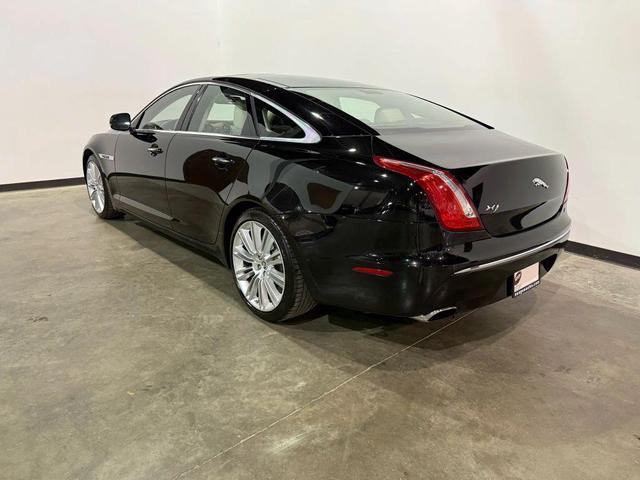 Photo of 2011 Black Jaguar XJ