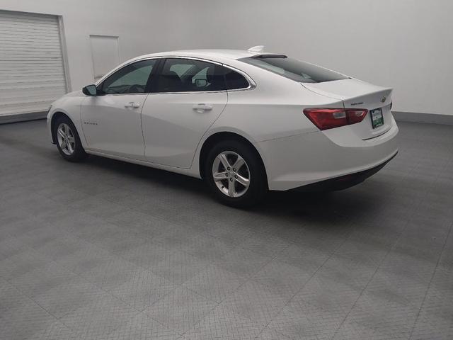 Photo of 2023 Summit White Chevrolet Malibu