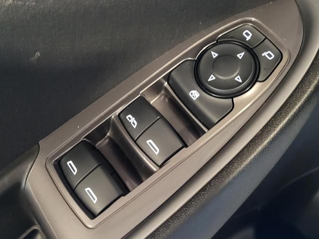 Photo of 2023 Summit White Chevrolet Malibu