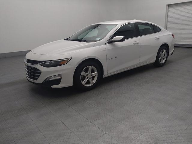 Photo of 2023 Summit White Chevrolet Malibu