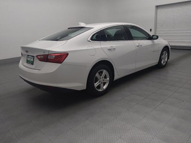 Photo of 2023 Summit White Chevrolet Malibu