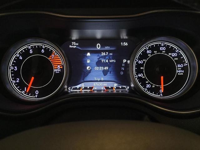 Photo of 2019 Diamond Black Crystal Pearlcoat Jeep Cherokee