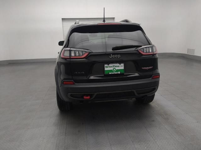 Photo of 2019 Diamond Black Crystal Pearlcoat Jeep Cherokee