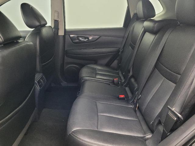 Photo of 2018 Magnetic Black Nissan Rogue