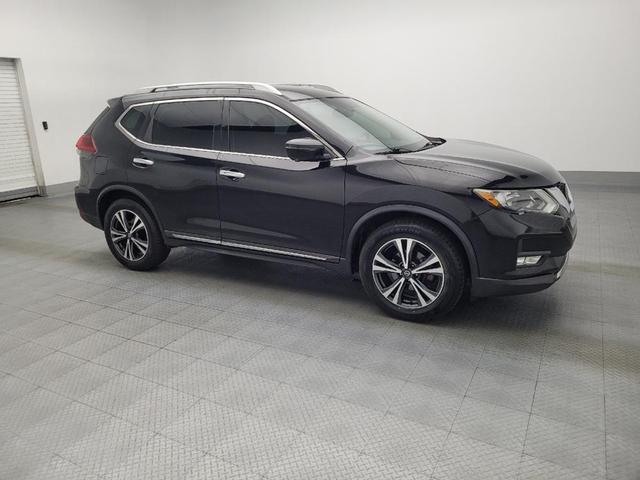 Photo of 2018 Magnetic Black Nissan Rogue