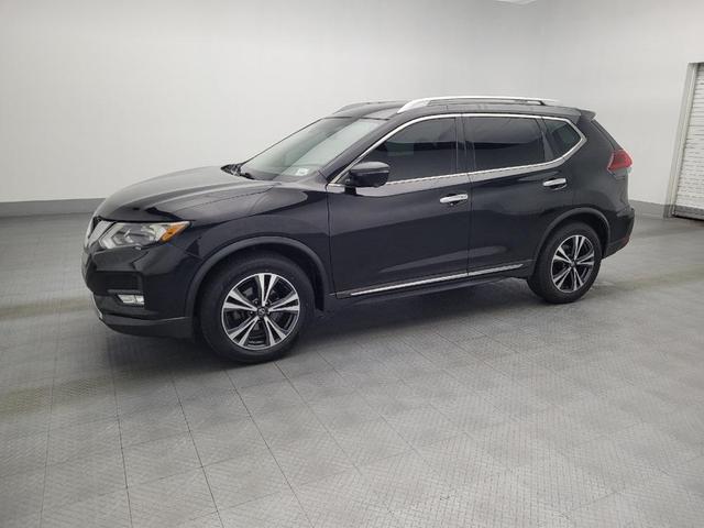 Photo of 2018 Magnetic Black Nissan Rogue