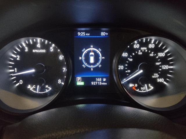 Photo of 2018 Magnetic Black Nissan Rogue