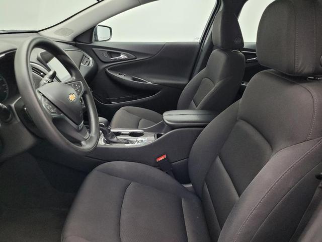 Photo of 2022 Mosaic Black Metallic Chevrolet Malibu