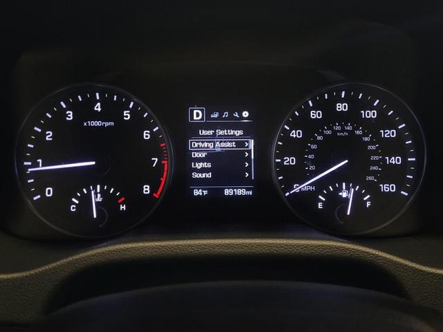 Photo of 2018 Quartz White Pearl Hyundai ELANTRA