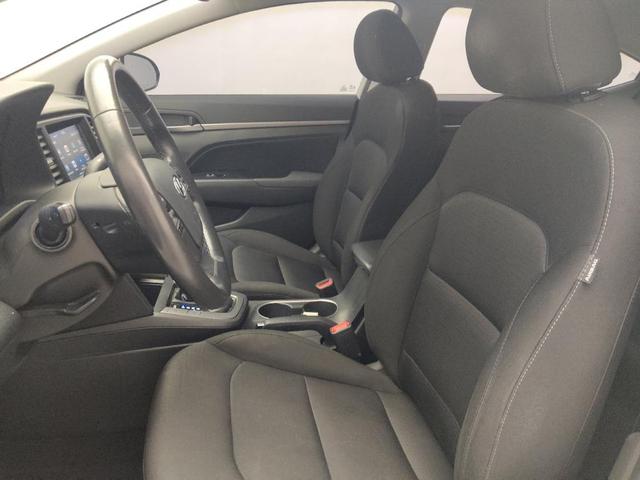 Photo of 2018 Quartz White Pearl Hyundai ELANTRA