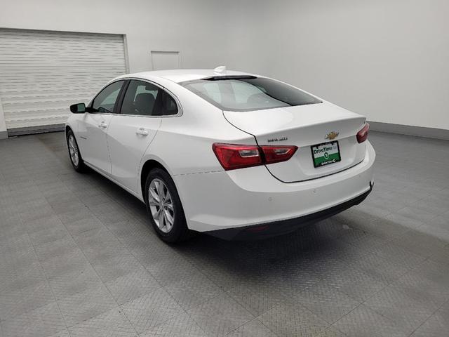 Photo of 2023 Summit White Chevrolet Malibu