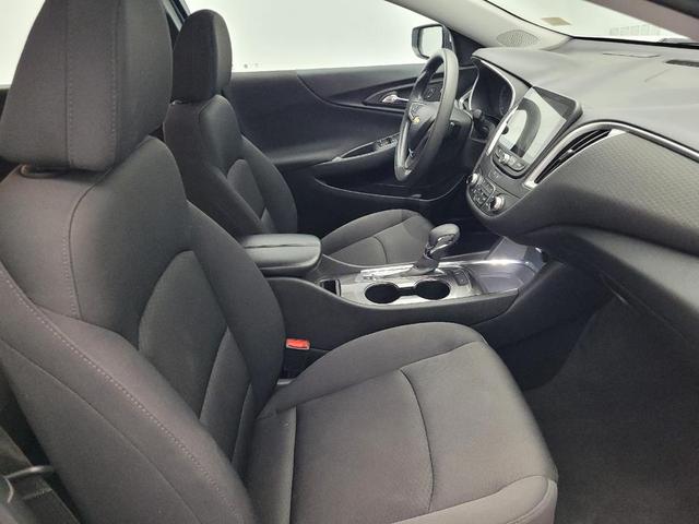 Photo of 2023 Summit White Chevrolet Malibu