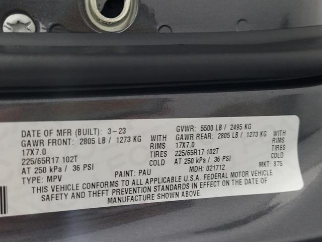 Photo of 2023 Gray Jeep Cherokee