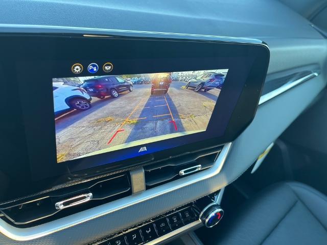 Photo of 2026 Green Chevrolet Equinox