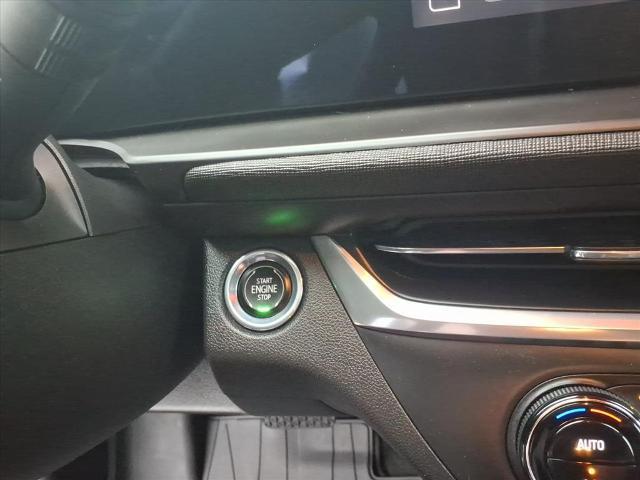 Photo of 2024 Summit White Buick Envista