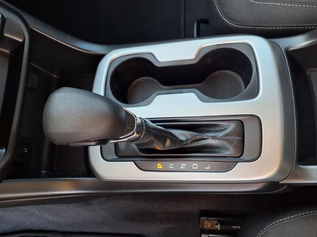Photo of 2022 Summit White Chevrolet Colorado