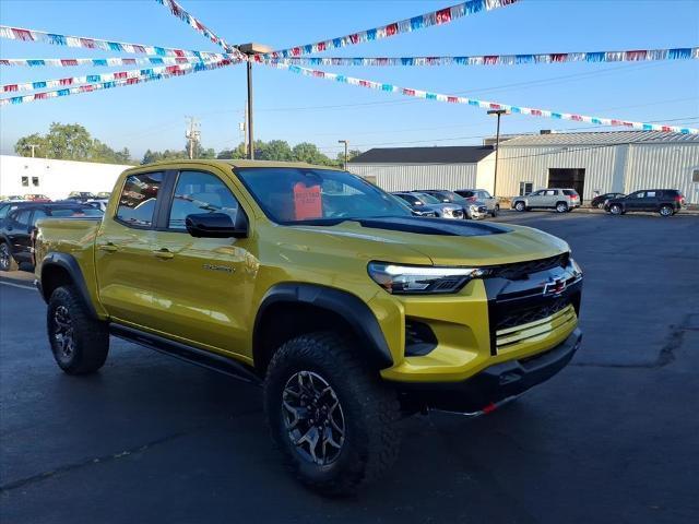 Photo of 2024 Nitro Yellow Chevrolet Colorado