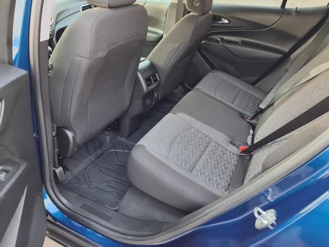 Photo of 2022 Blue Glow Metallic Chevrolet Equinox