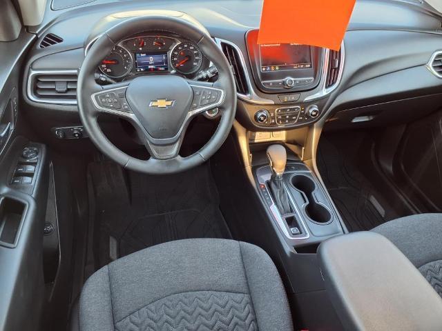 Photo of 2023 Mosaic Black Metallic Chevrolet Equinox