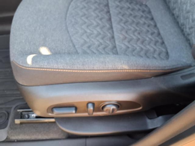 Photo of 2023 Mosaic Black Metallic Chevrolet Equinox