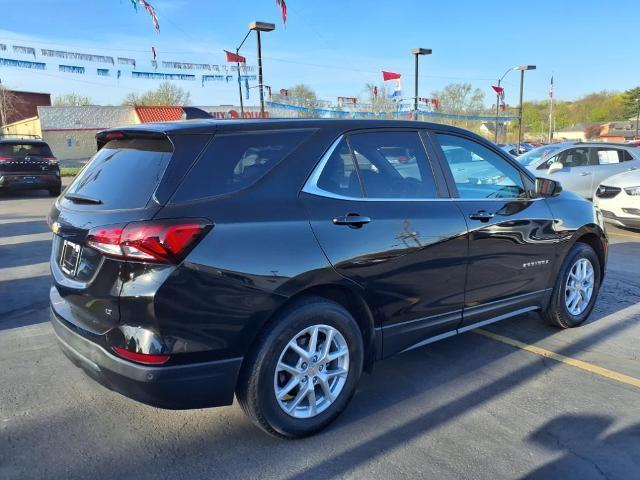 Photo of 2023 Mosaic Black Metallic Chevrolet Equinox