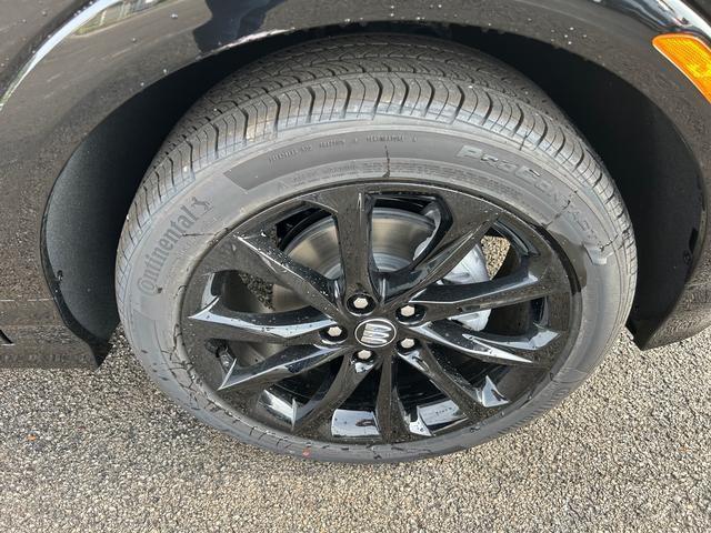 Photo of 2026 Ebony Twilight Metallic Buick Encore GX