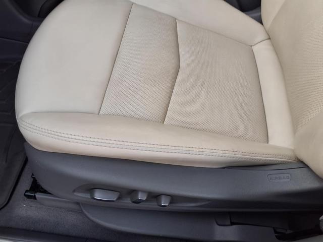 Photo of 2022 Stellar Black Metallic Cadillac XT5