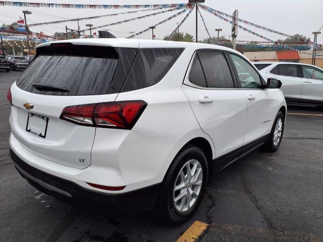 Photo of 2022 Summit White Chevrolet Equinox